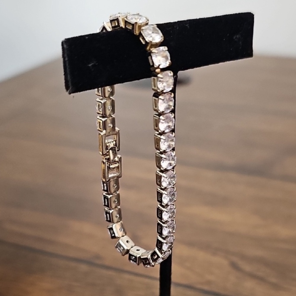J CREW | Tennis Bracelet | silver